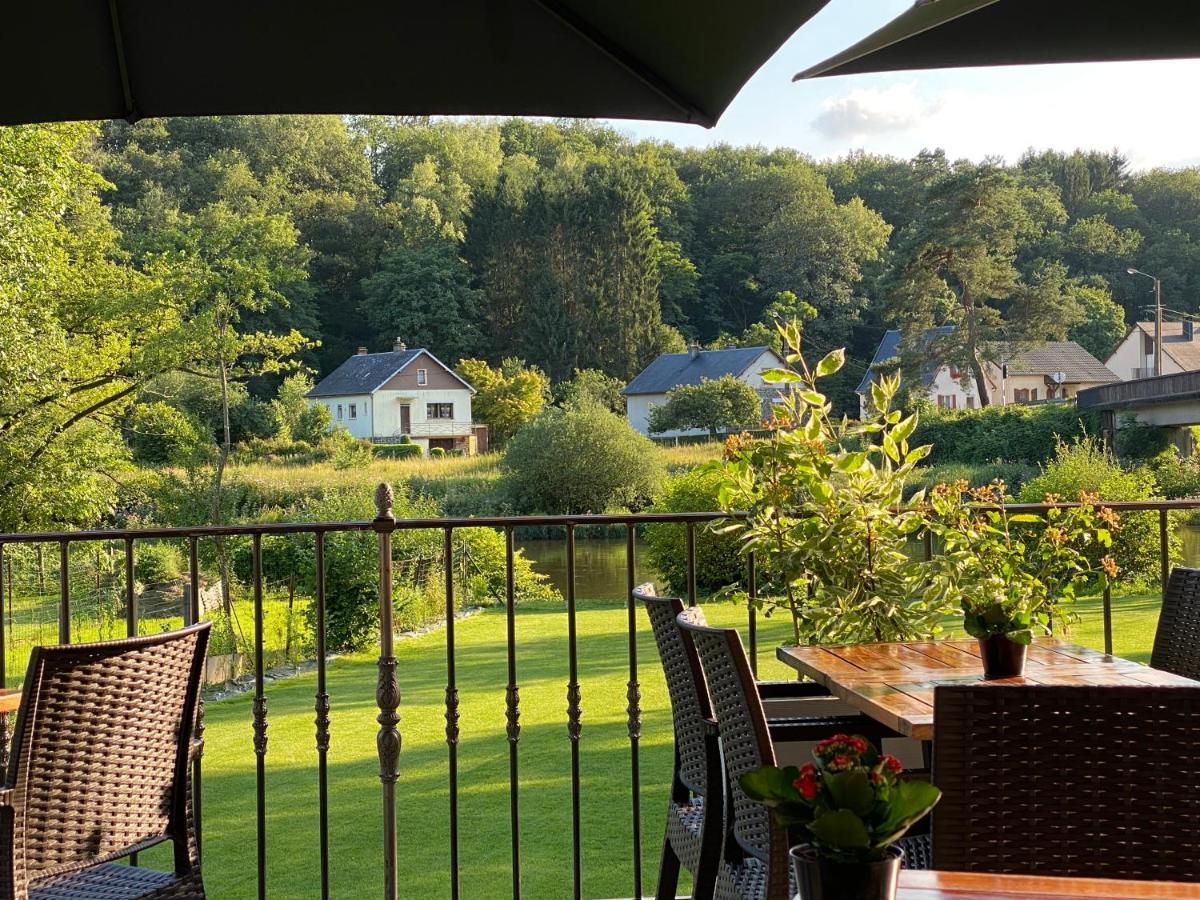 Le Point De Chute Bed & Breakfast Les Hautes-Rivieres Bagian luar foto
